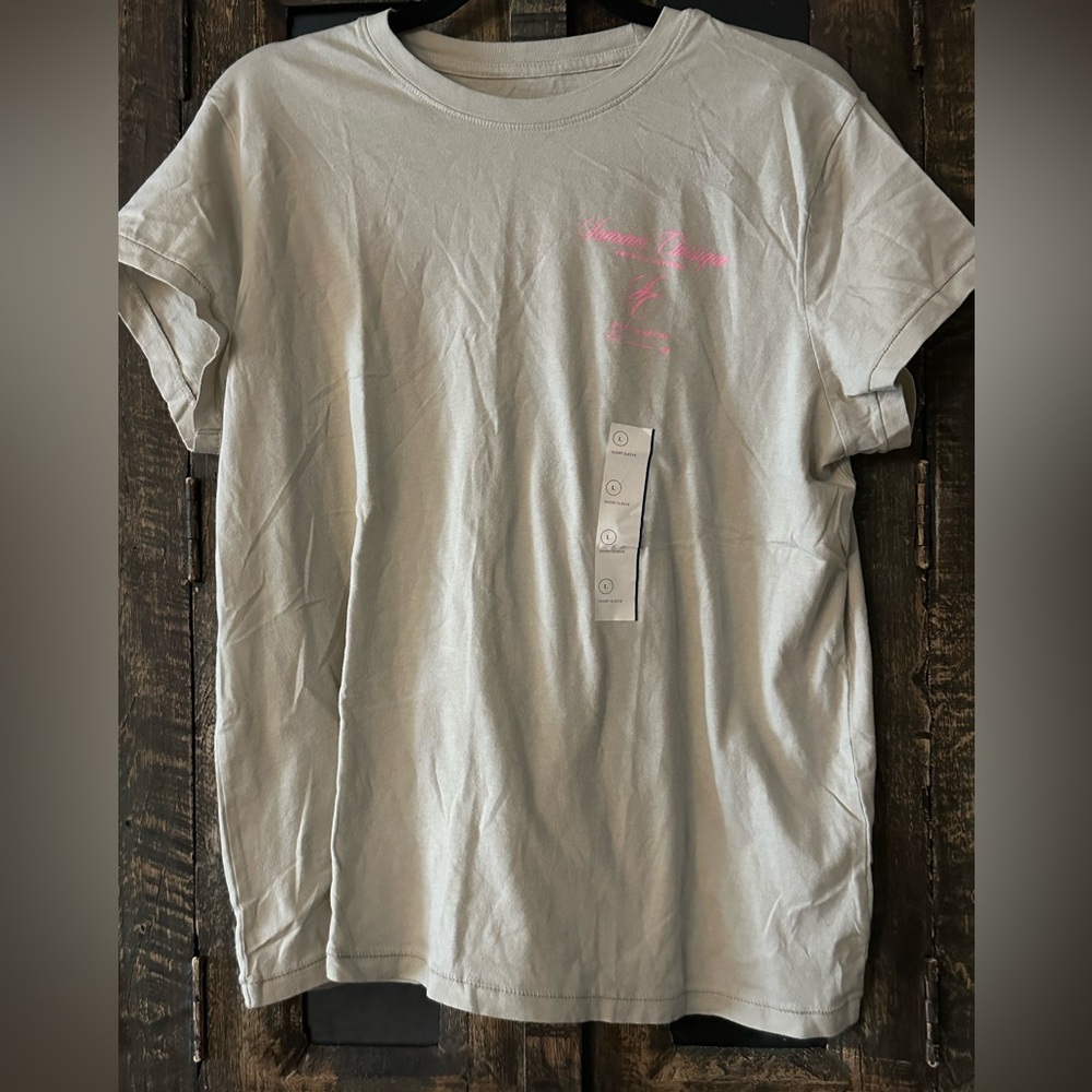 Universal Thread French Riviera Beige T-Shirt with Pink Details NWT